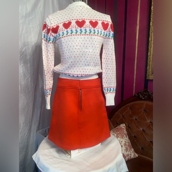 Marc Jacobs, Red, Wool Skirt with Leather Detail, Size 6 - Picture 5 of 8